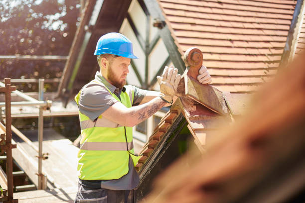 Best Emergency Roof Repair  in Montrose, VA